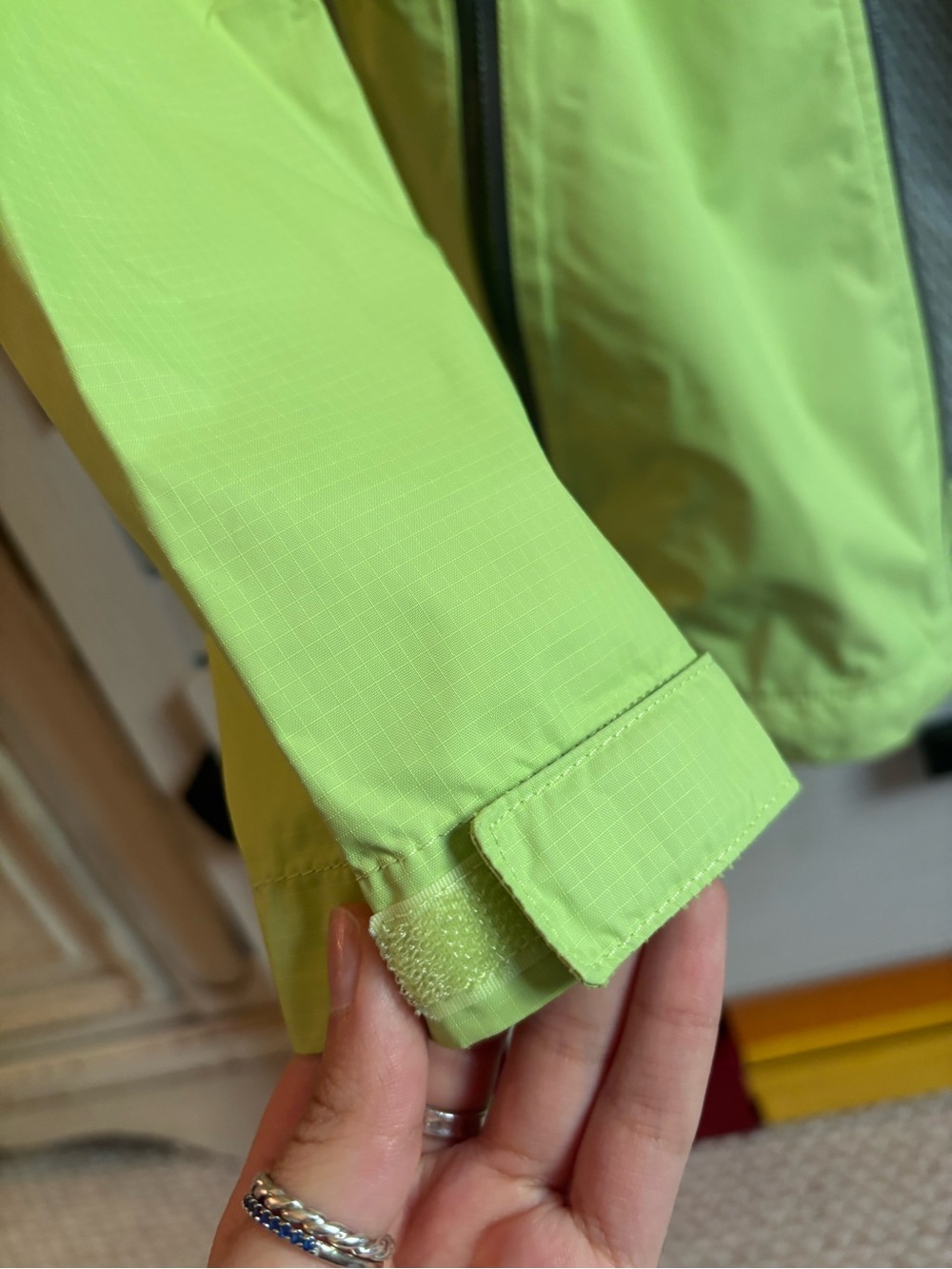 The North Face Lime Green Women's Hooded Jacket - Picture 8 of 14